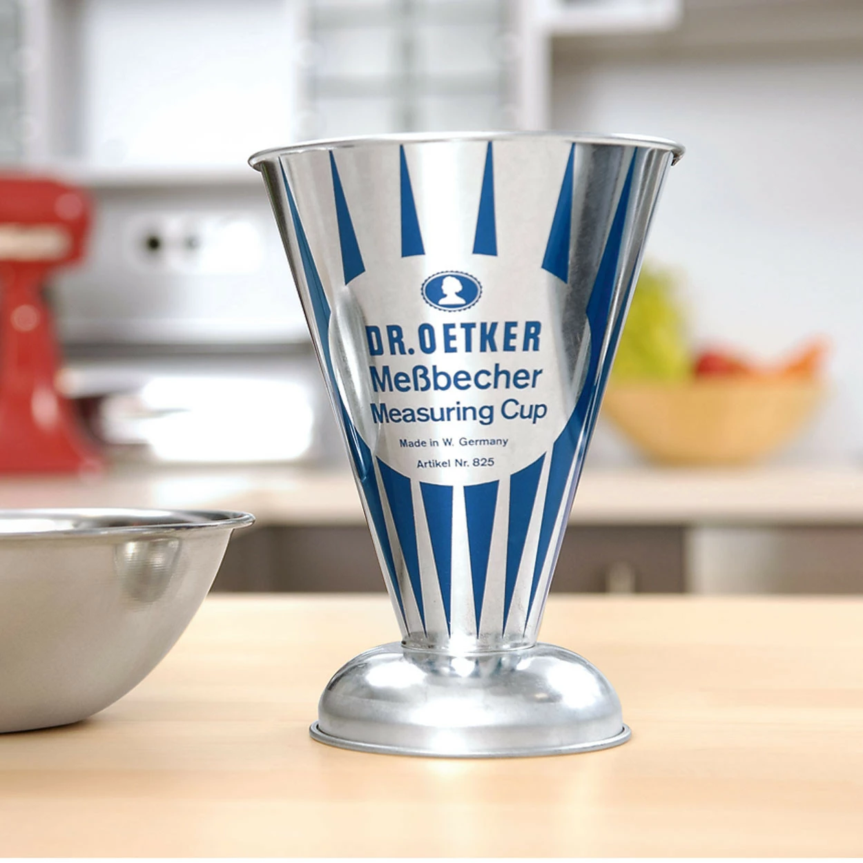 Dr. Oetker Historischer Messbecher Aus Weißblech, 0,5 L 5 Dr. Oetker Historischer Messbecher Aus Weißblech, 0,5 L – Bild 3