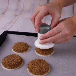 Dr. Oetker Lebkuchen-und Gebäckmühle Ø 7 Cm