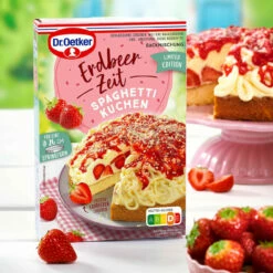 Dr. Oetker Erdbeer Zeit Spaghetti Kuchen -Backen Verkaufsgeschäft A 1 01 932700 Erdbeerzeit Spaghetti Kuchen 1500x1500 1 1280x1280