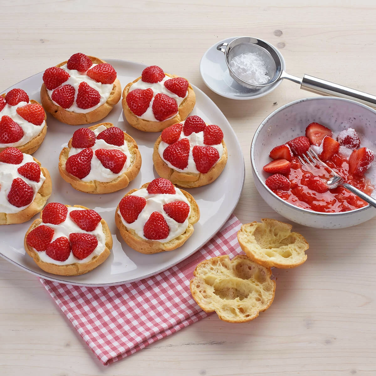 Dr. Oetker Erdbeer Zeit Windbeutel 4 Dr. Oetker Erdbeer Zeit Windbeutel – Bild 2